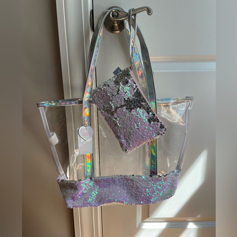 NWT Kid’s Clear Beach Bag with Wristlet